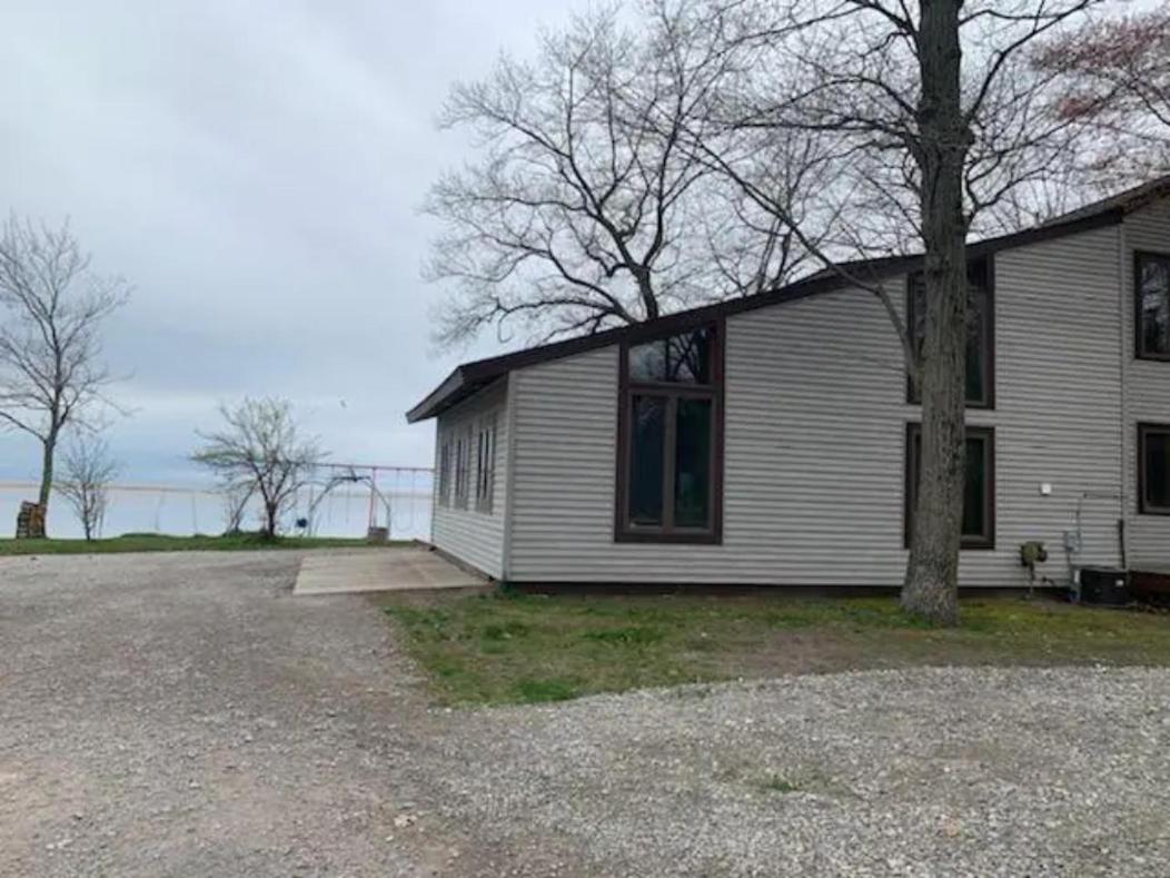 Cozy Home Lake Huron With Loft 2 Bedroom 1 Bathroom Au Gres Екстериор снимка