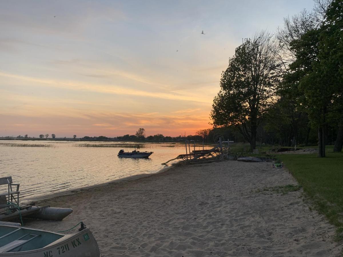 Cozy Home Lake Huron With Loft 2 Bedroom 1 Bathroom Au Gres Екстериор снимка