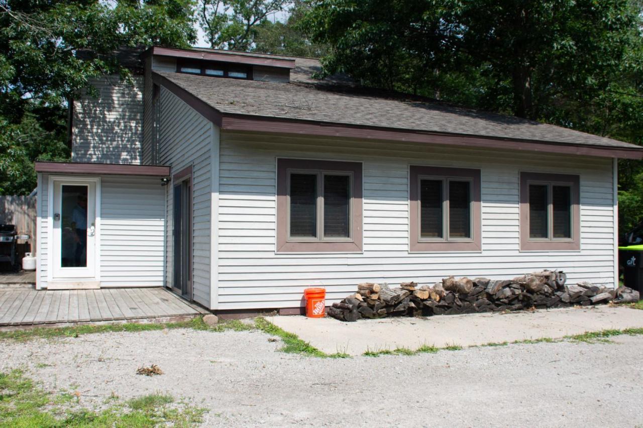 Cozy Home Lake Huron With Loft 2 Bedroom 1 Bathroom Au Gres Екстериор снимка